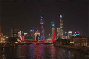 ＊＊The Changing Nightscapes and Features of Shanghai's Four Seasons＊＊